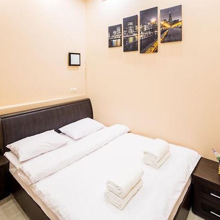 Avangard Studio Apartment Lviv Eksteriør billede