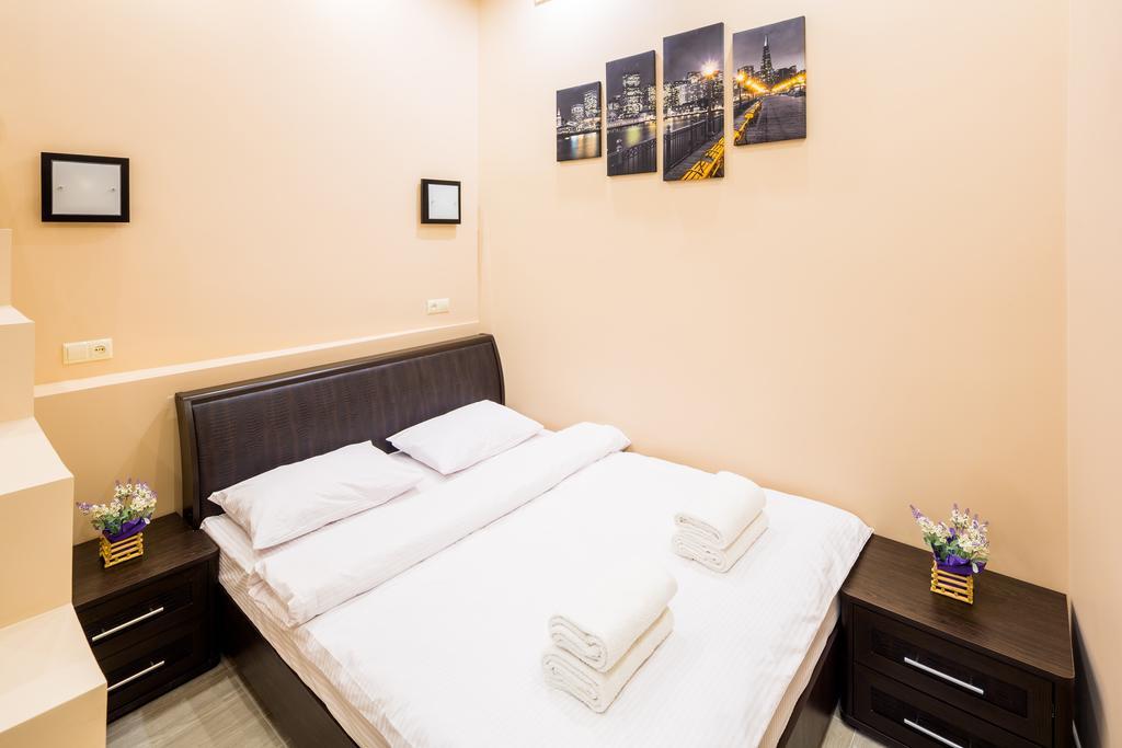 Avangard Studio Apartment Lviv Eksteriør billede