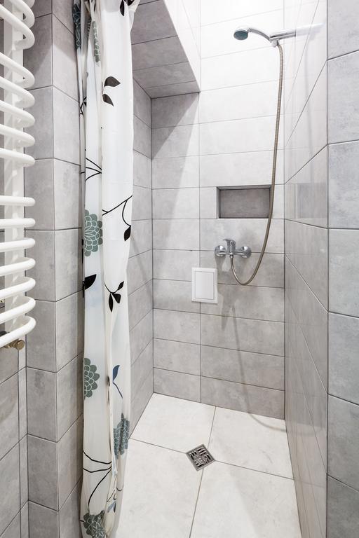 Avangard Studio Apartment Lviv Eksteriør billede